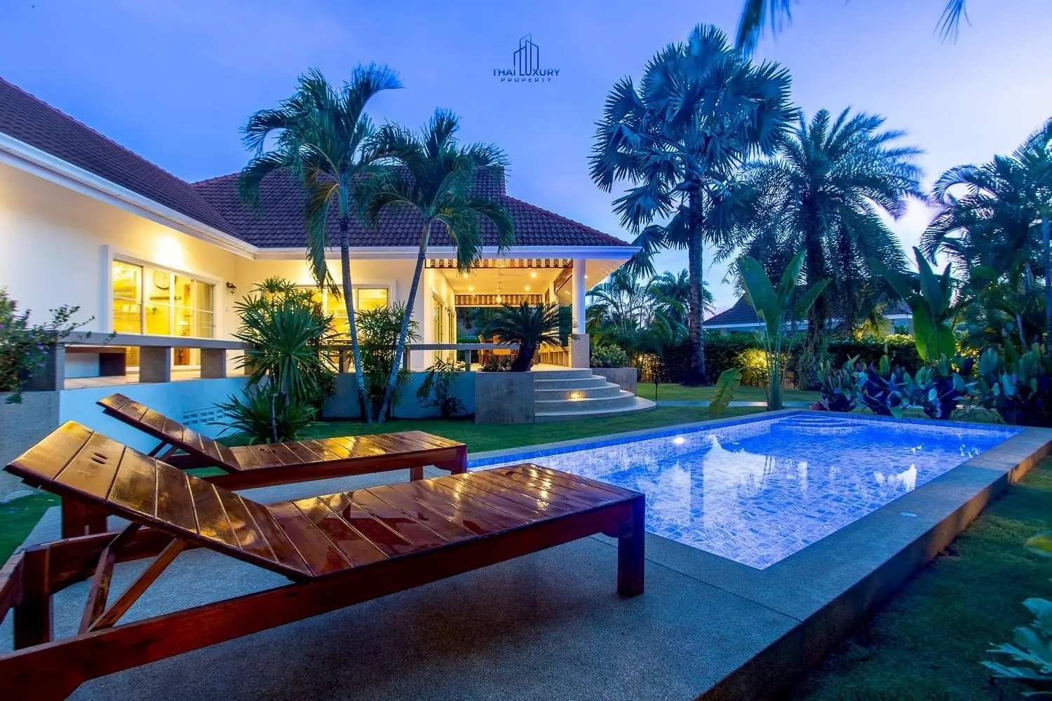ขายวิลล่าสระว่ายน้ำสุดหรู สไตล์โมเดิร์น ที่ Smart House Valley หัวหิน