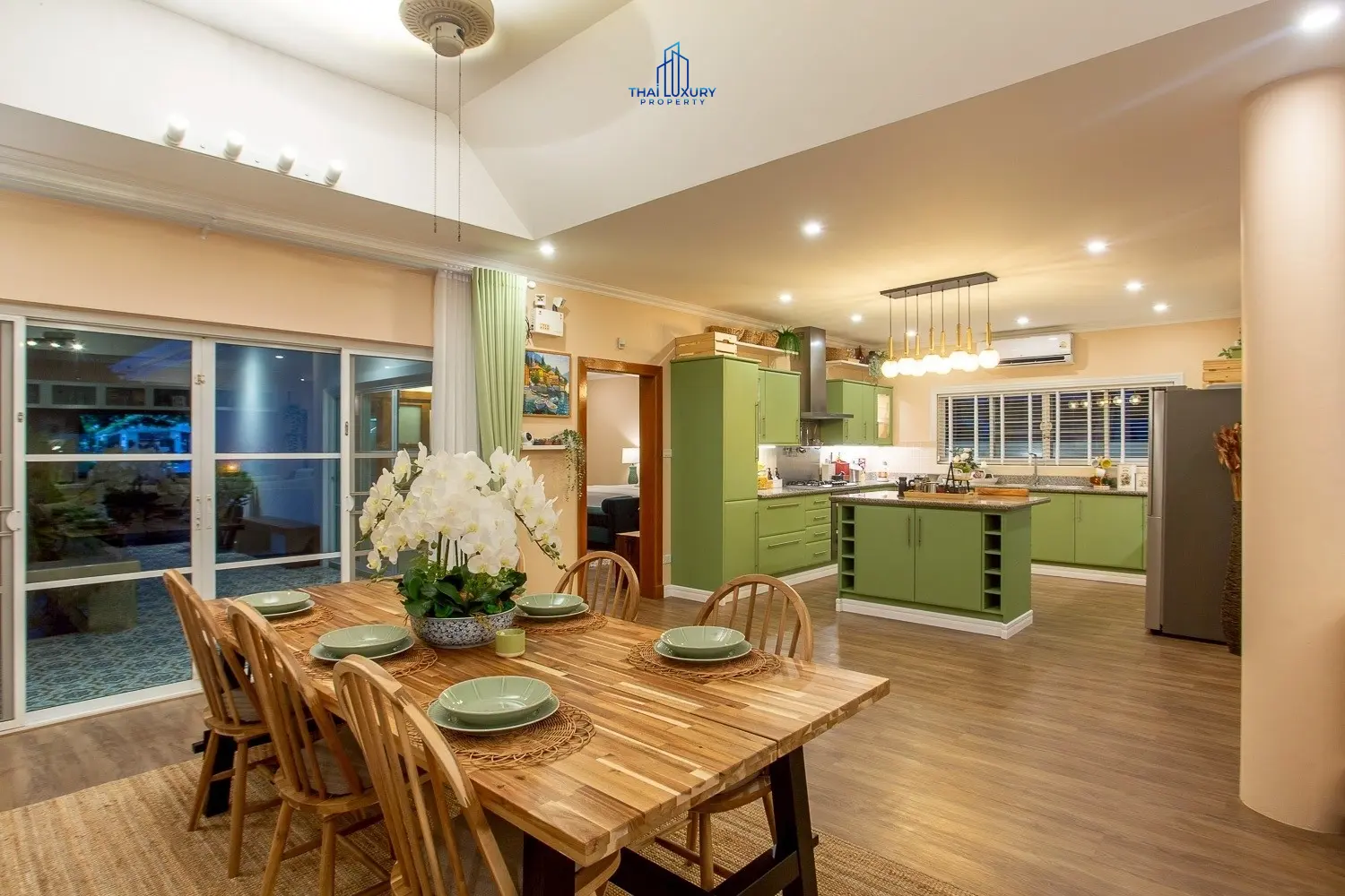 ขายวิลล่าสระว่ายน้ำสุดหรู สไตล์โมเดิร์น ที่ Smart House Valley หัวหิน