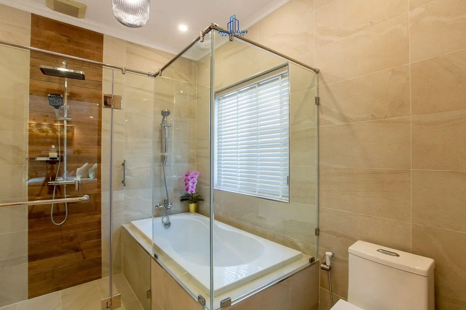 ขายวิลล่าสระว่ายน้ำสุดหรู สไตล์โมเดิร์น ที่ Smart House Valley หัวหิน
