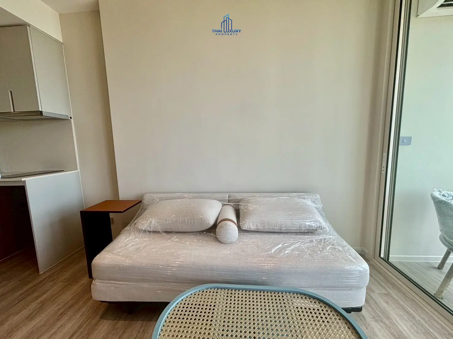 คอนโดหรูใหม่เอี่ยม 1 ห้องนอน เห็นวิวทะเล ที่ VEHHA HUA HIN