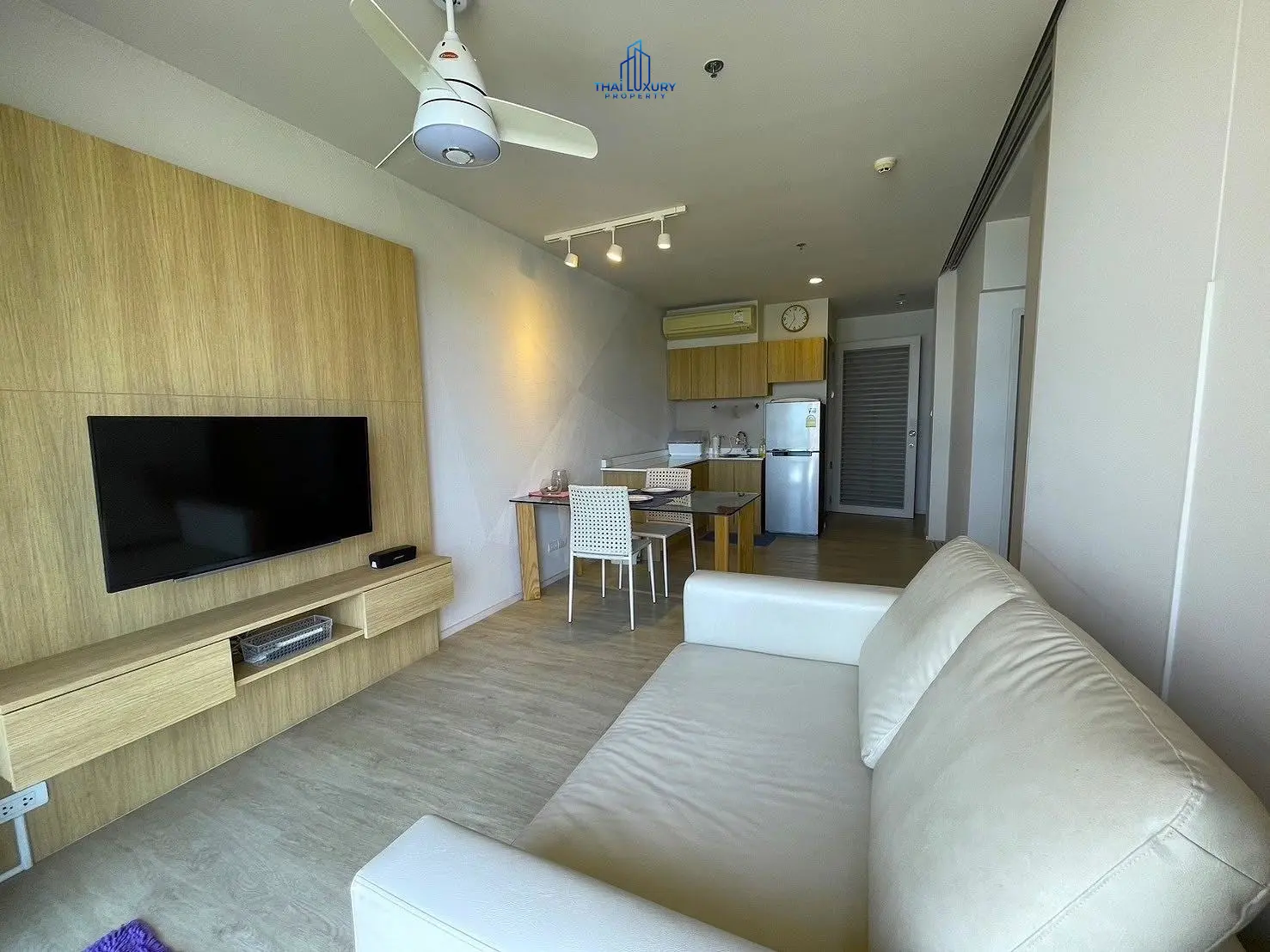 คอนโดสุดสวยริมทะเล 1 ห้องนอน ที่บ้านทิวทะเล อควาเมรีน หัวหิน - ชะอำ สำหรับขาย