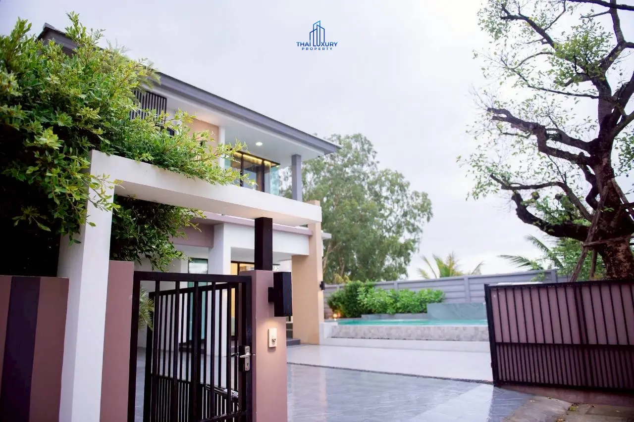 วิลล่าสระว่ายน้ำหรูใจกลางหัวหิน – Zermatt Hua Hin ซอย 102