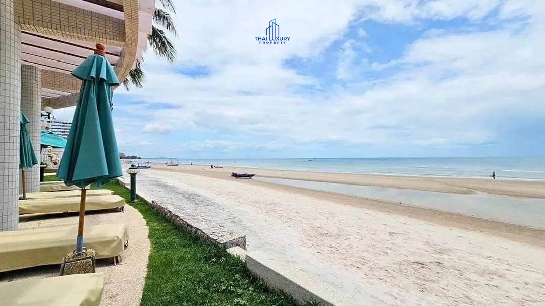 ดีลร้อน🔥 คอนโดริมทะเล 2 ห้องนอน ที่บ้านแสนสาราญ หัวหิน สำหรับขาย