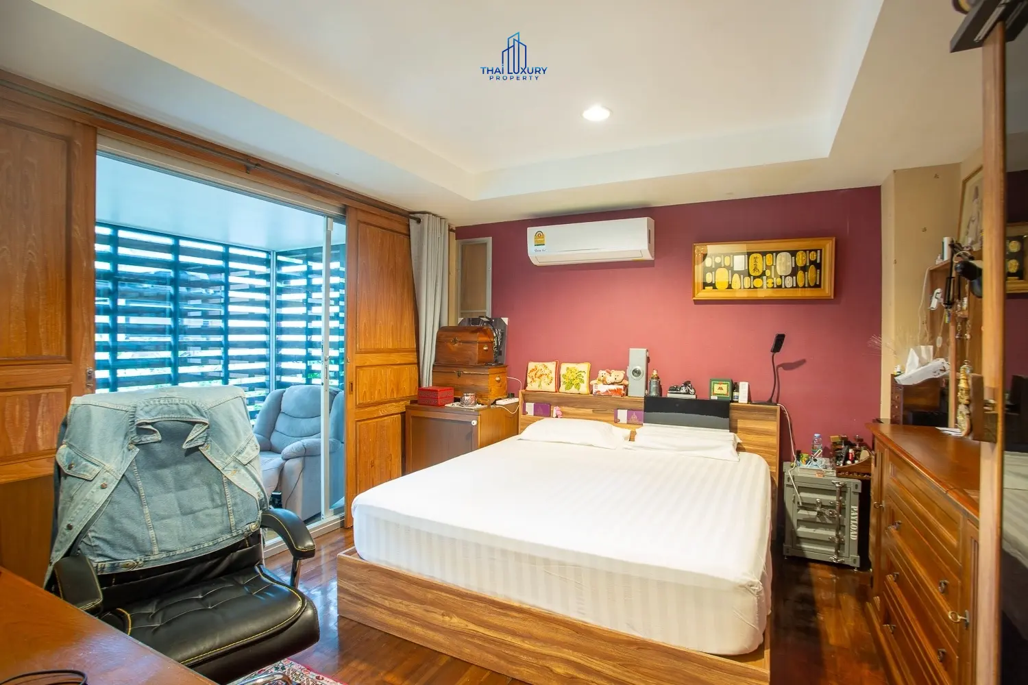 ขายวิลล่าสุดหรูสไตล์ไทยพร้อมสระว่ายน้ำ ที่สนามกอล์ฟปาล์มฮิลส์ ชะอำ หัวหิน