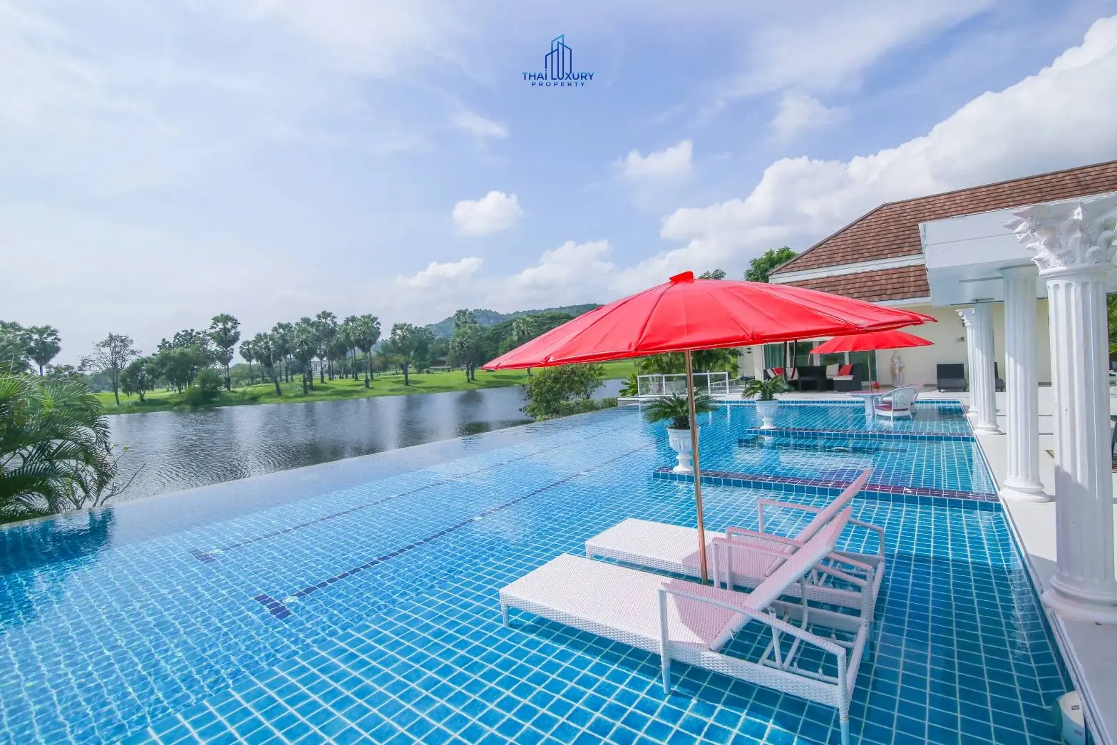 วิลล่าหรู 4 ห้องนอน พร้อมสระว่ายน้ำส่วนตัว ที่ Palm Hills Golf Course ชะอำ – หัวหิน