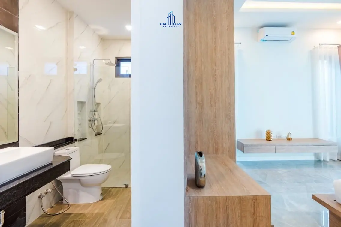 วิลล่าสระว่ายน้ำสุดหรู 3 ห้องนอนสุดสวย ที่ Plumeria Pool Villa หัวหิน - ชะอำ