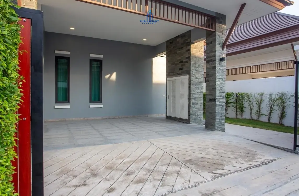 วิลล่าสระว่ายน้ำสุดหรู 3 ห้องนอนสุดสวย ที่ Plumeria Pool Villa หัวหิน - ชะอำ