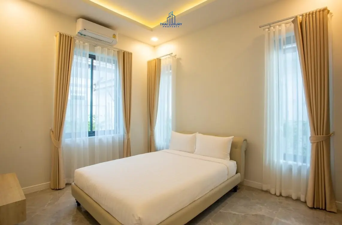 วิลล่าสระว่ายน้ำสุดหรู 3 ห้องนอนสุดสวย ที่ Plumeria Pool Villa หัวหิน - ชะอำ