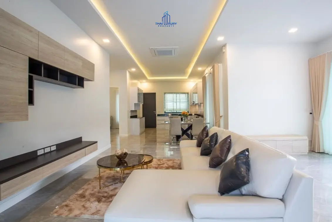 วิลล่าสระว่ายน้ำสุดหรู 3 ห้องนอนสุดสวย ที่ Plumeria Pool Villa หัวหิน - ชะอำ