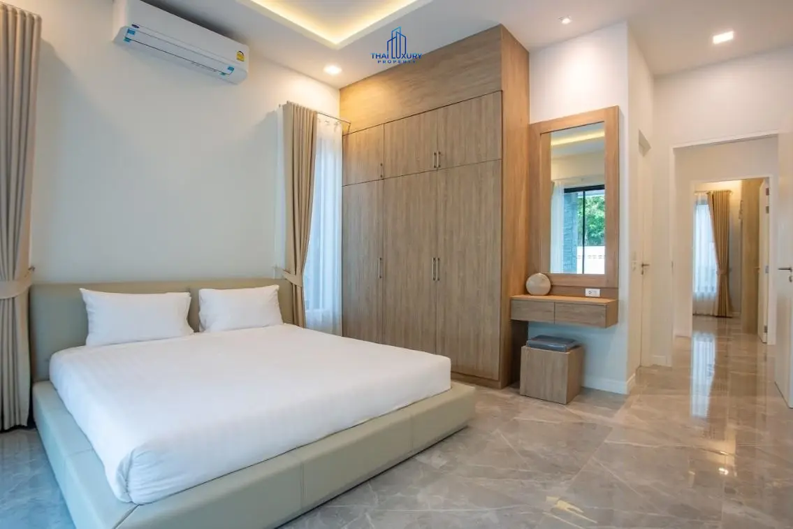 วิลล่าสระว่ายน้ำสุดหรู 3 ห้องนอนสุดสวย ที่ Plumeria Pool Villa หัวหิน - ชะอำ