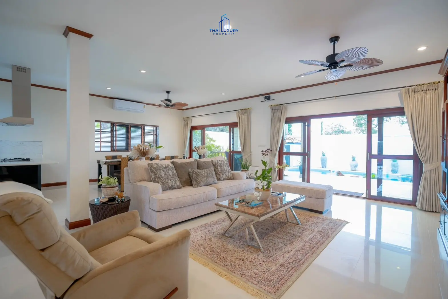 วิลล่าสระว่ายน้ำสไตล์โมเดิร์น 3 ห้องนอน ที่ Golf Village หัวหิน – ขาย