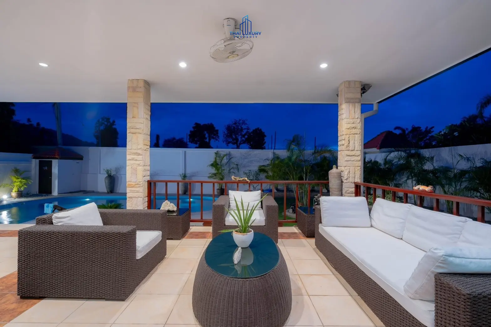 วิลล่าสระว่ายน้ำสไตล์โมเดิร์น 3 ห้องนอน ที่ Golf Village หัวหิน – ขาย