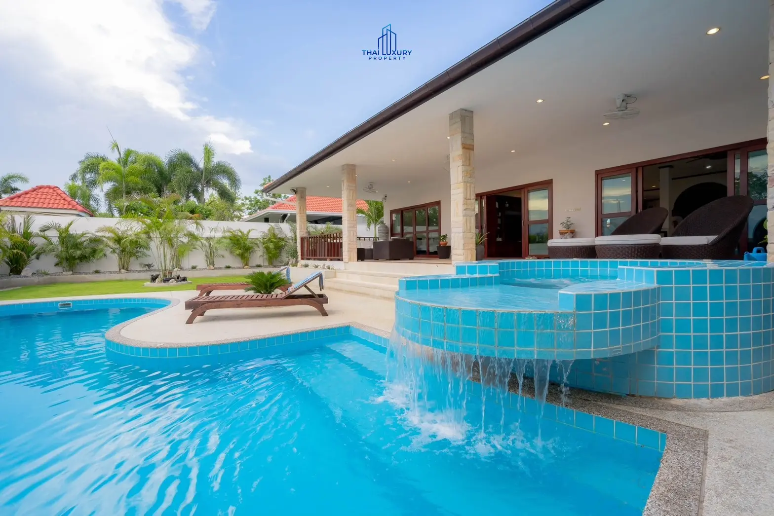วิลล่าสระว่ายน้ำสไตล์โมเดิร์น 3 ห้องนอน ที่ Golf Village หัวหิน – ขาย