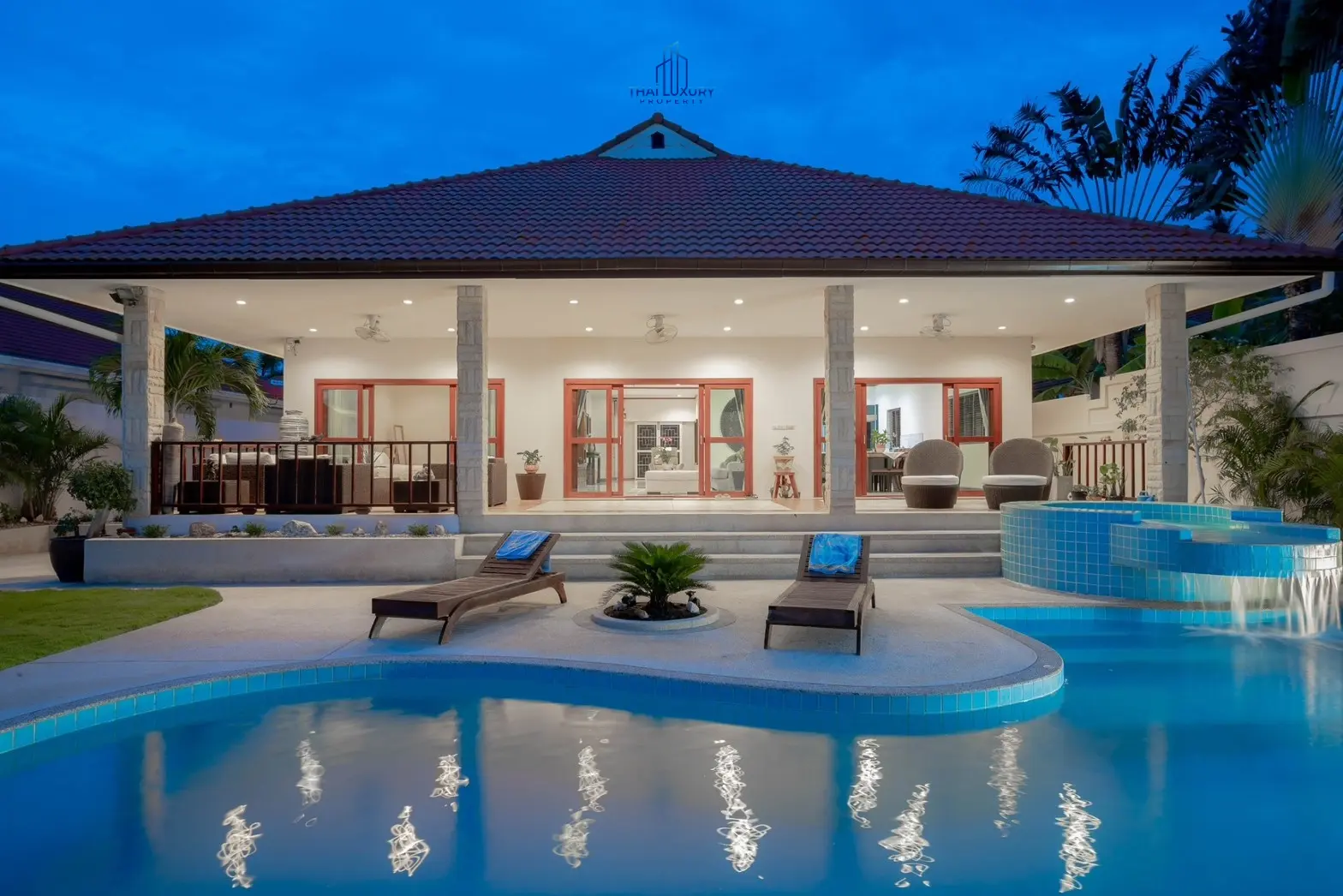 วิลล่าสระว่ายน้ำสไตล์โมเดิร์น 3 ห้องนอน ที่ Golf Village หัวหิน – ขาย