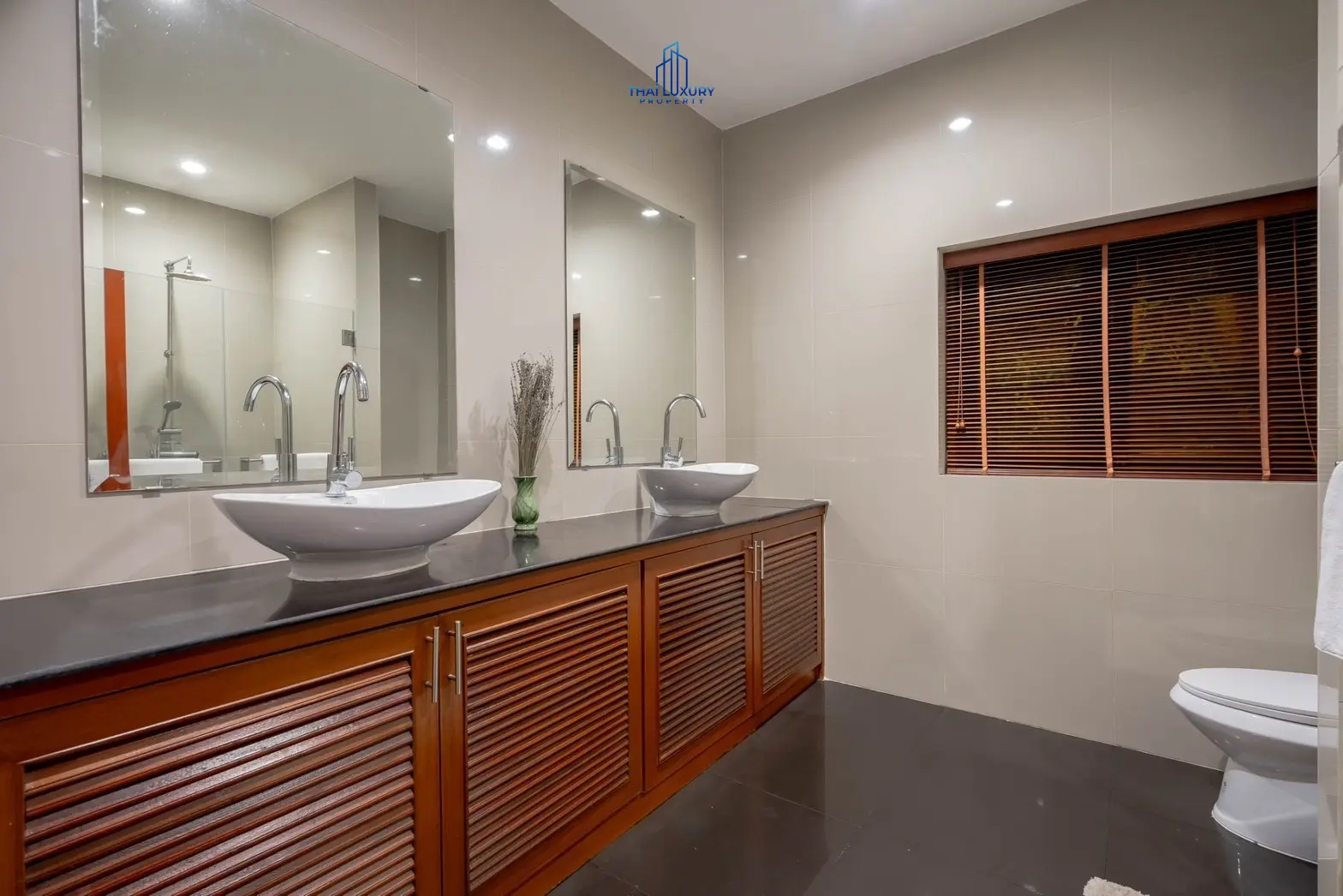 วิลล่าสระว่ายน้ำสไตล์โมเดิร์น 3 ห้องนอน ที่ Golf Village หัวหิน – ขาย