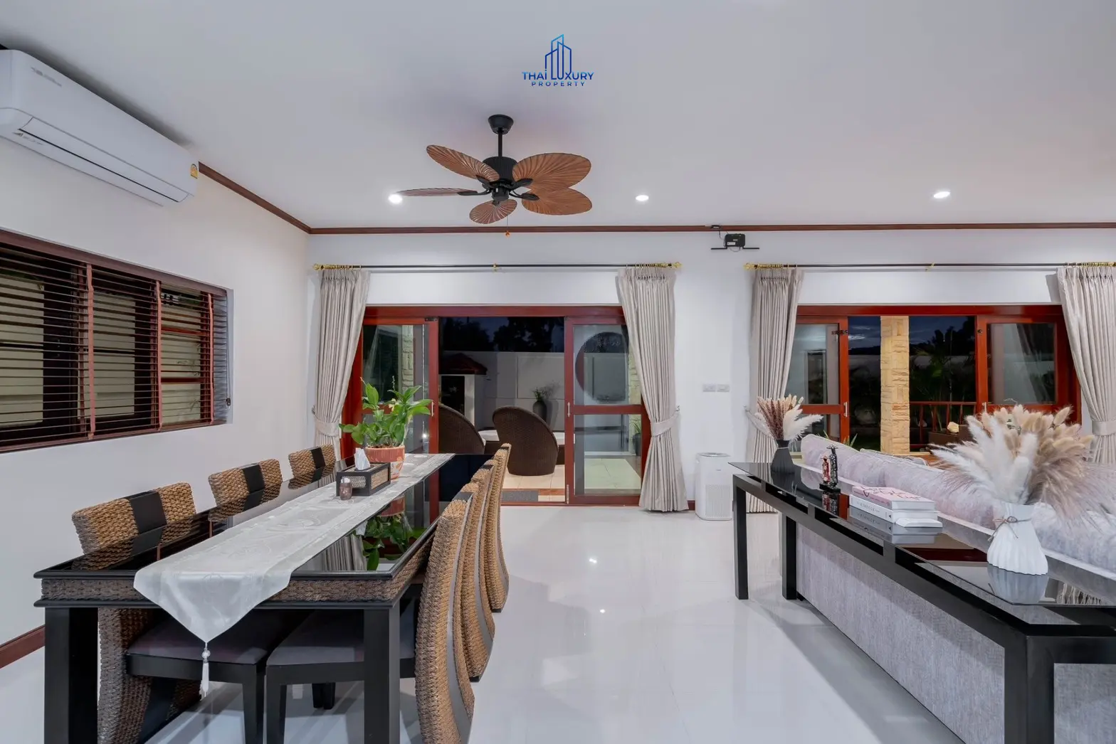 วิลล่าสระว่ายน้ำสไตล์โมเดิร์น 3 ห้องนอน ที่ Golf Village หัวหิน – ขาย