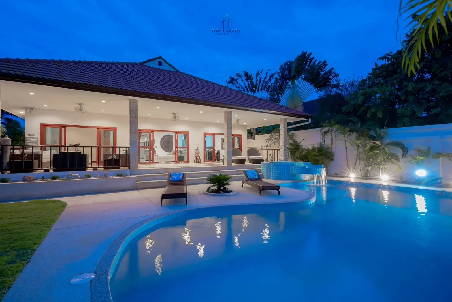 วิลล่าสระว่ายน้ำสไตล์โมเดิร์น 3 ห้องนอน ที่ Golf Village หัวหิน – ขาย
