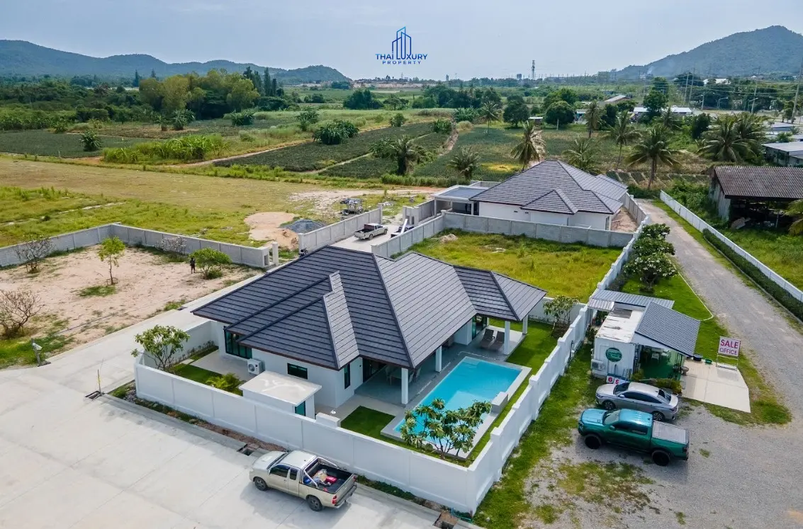 ขายวิลล่าสระว่ายน้ำ 3 ห้องนอนสุดหรู ที่ Chada Homes ซอย 112