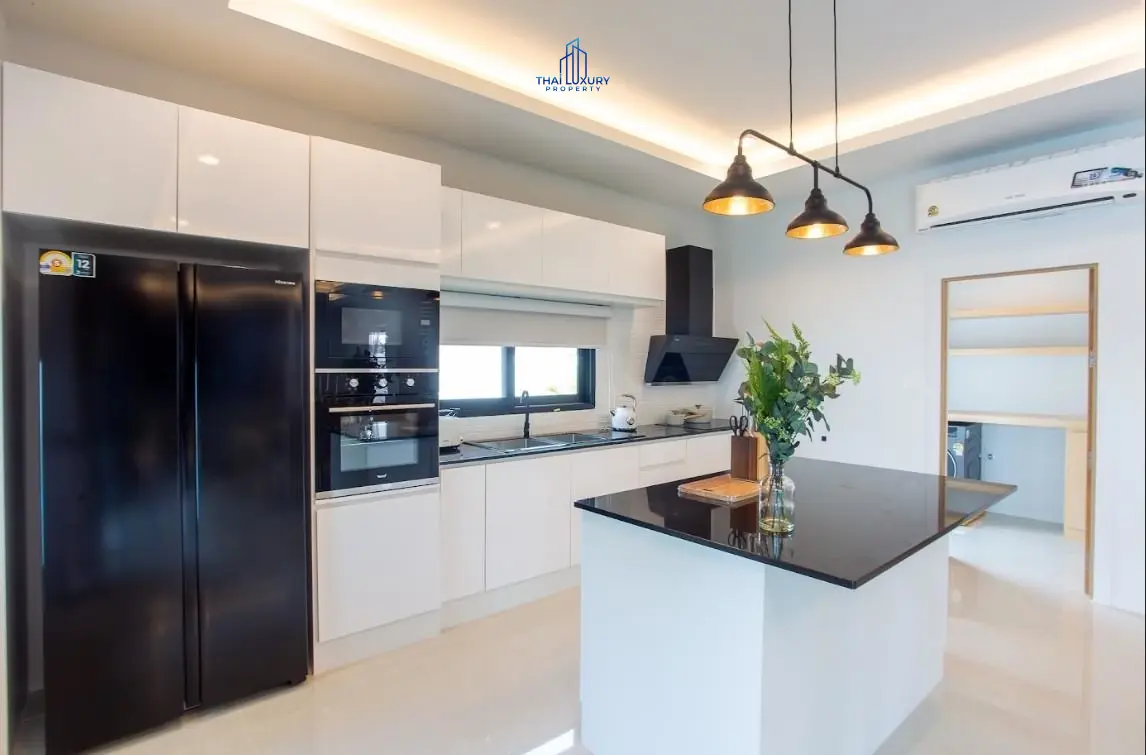 ขายวิลล่าสระว่ายน้ำ 3 ห้องนอนสุดหรู ที่ Chada Homes ซอย 112