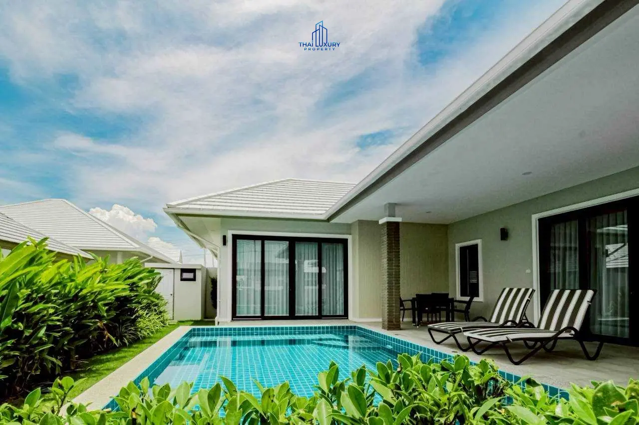 วิลล่าสระว่ายน้ำสุดหรู 3 ห้องนอน สำหรับขาย ที่ Emerald Valley หัวหิน