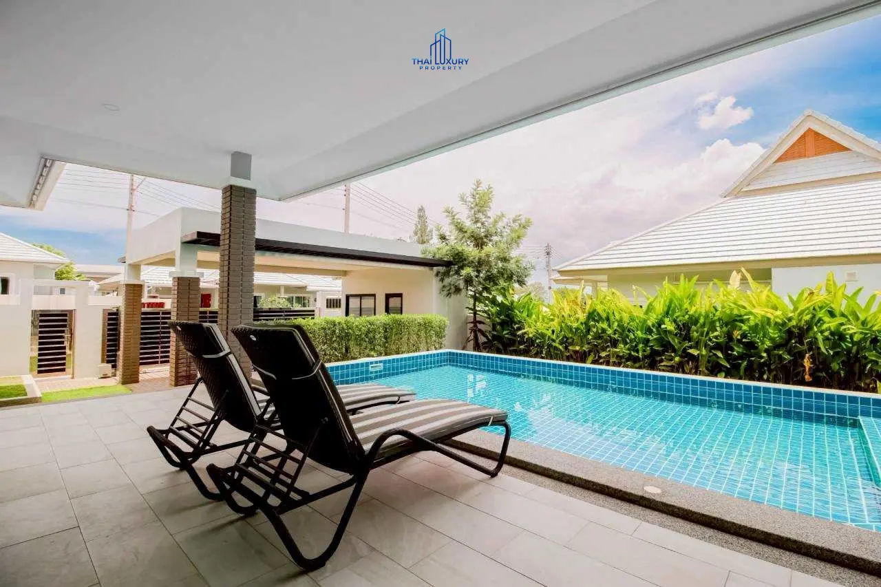 วิลล่าสระว่ายน้ำสุดหรู 3 ห้องนอน สำหรับขาย ที่ Emerald Valley หัวหิน