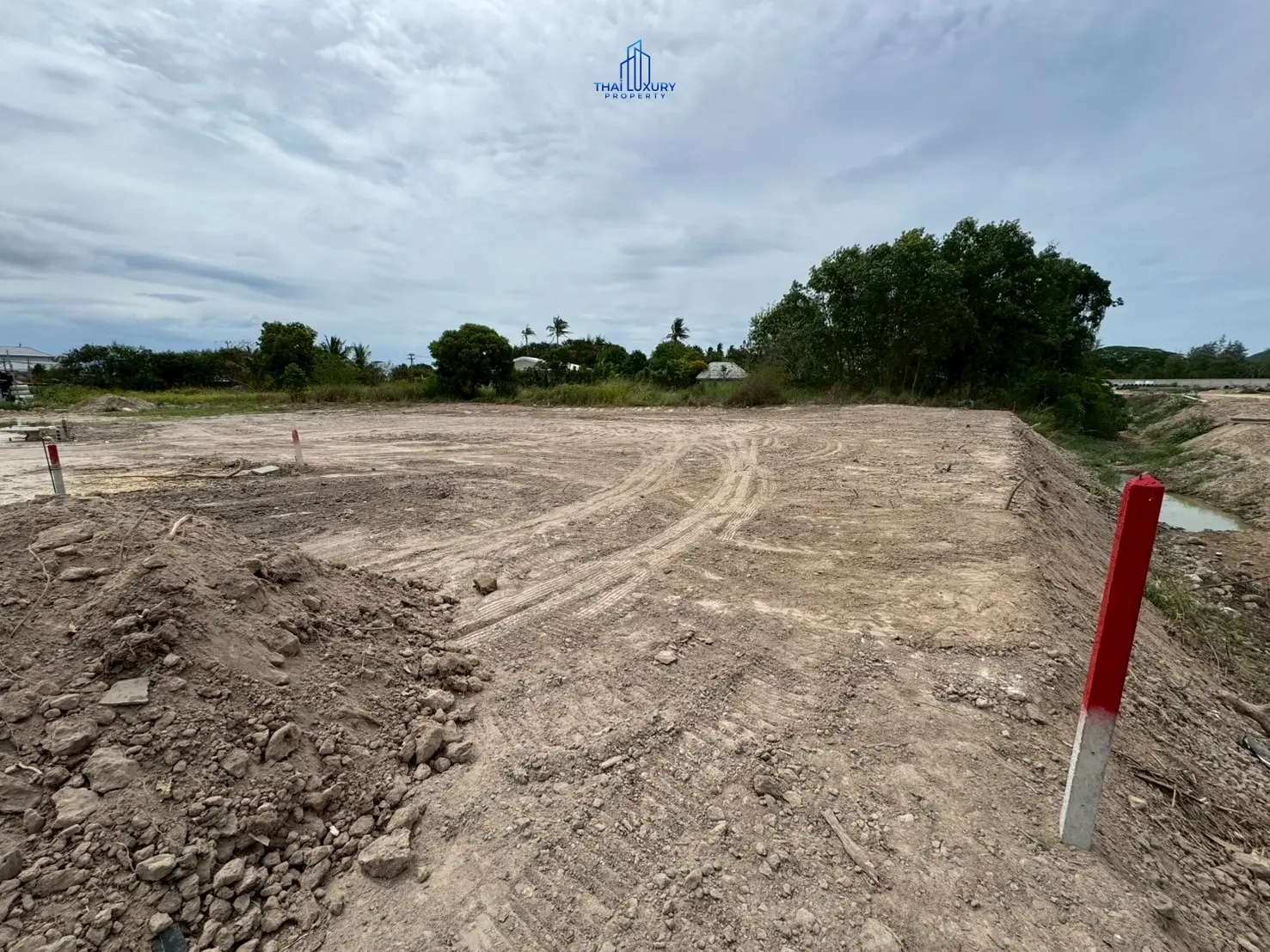 ที่ดินสวย ขาย 189 ตร.วา (756 ตร.ม) ที่หมอนใหม่ – หัวหิน