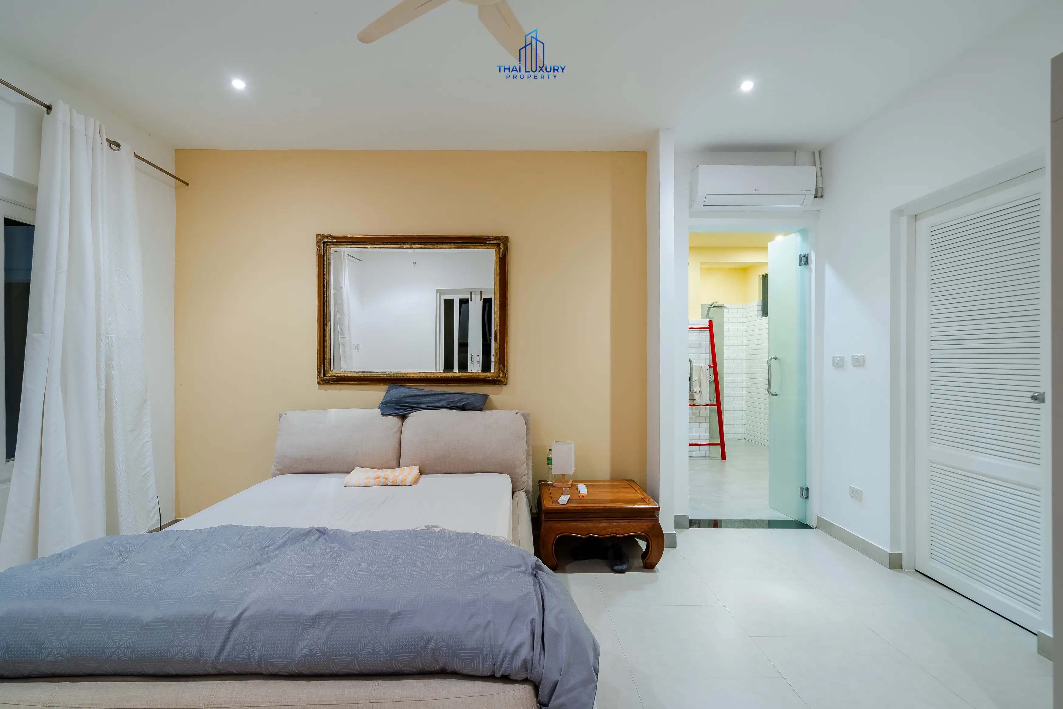 วิลล่าสระว่ายน้ำสุดหรู 4 ห้องนอน พร้อมวิวภูเขา ที่ไวท์โลตัส หัวหิน