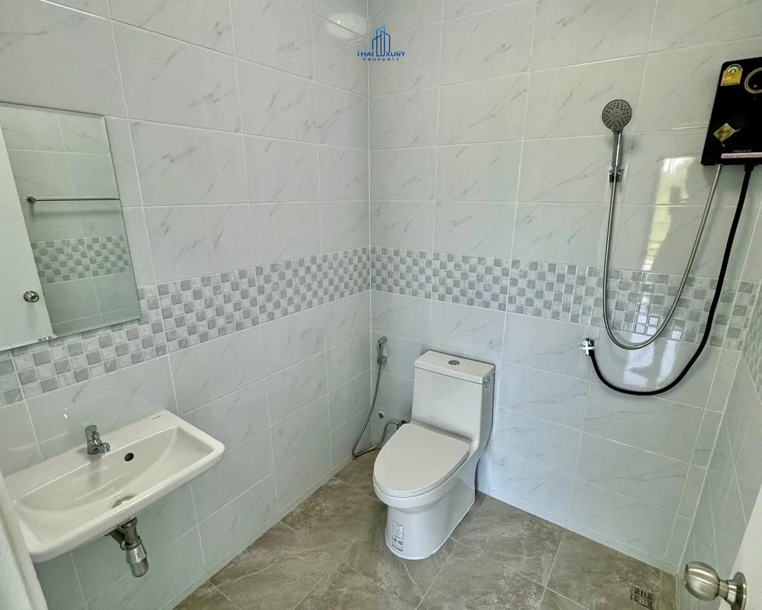 ทาวน์เฮาส์ 2 ชั้น 2 ห้องนอน สวยพร้อมขาย ที่หนองขอน – หัวหิน