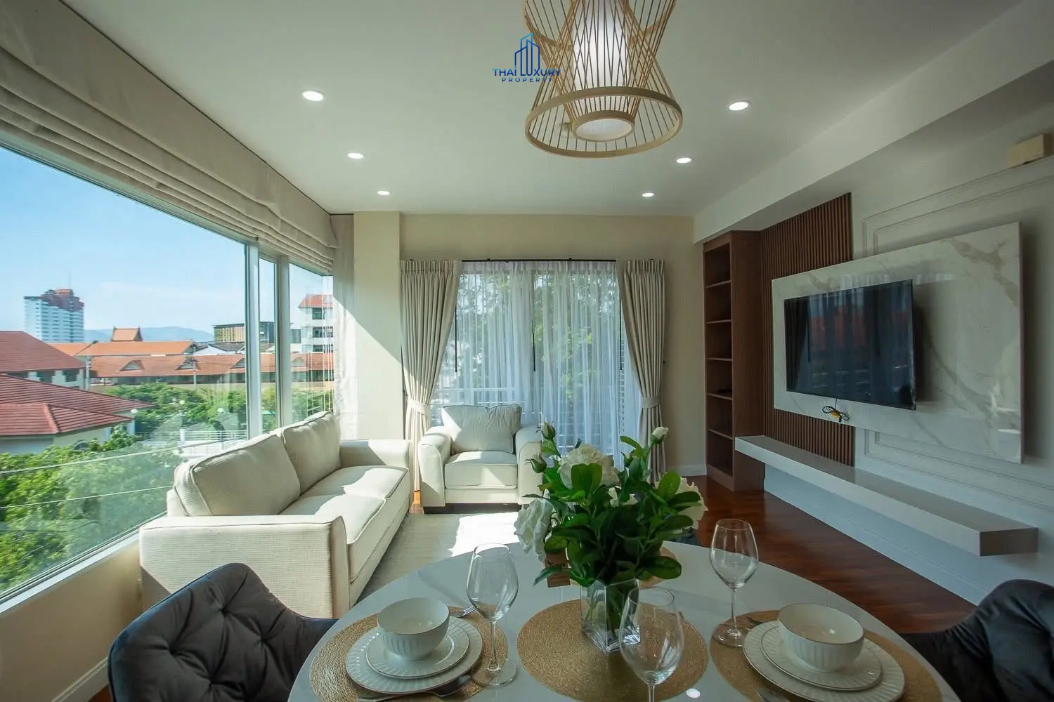 ขายคอนโดหรูริมทะเล 2 ห้องนอน ที่บ้านแสนดาว หัวหิน
