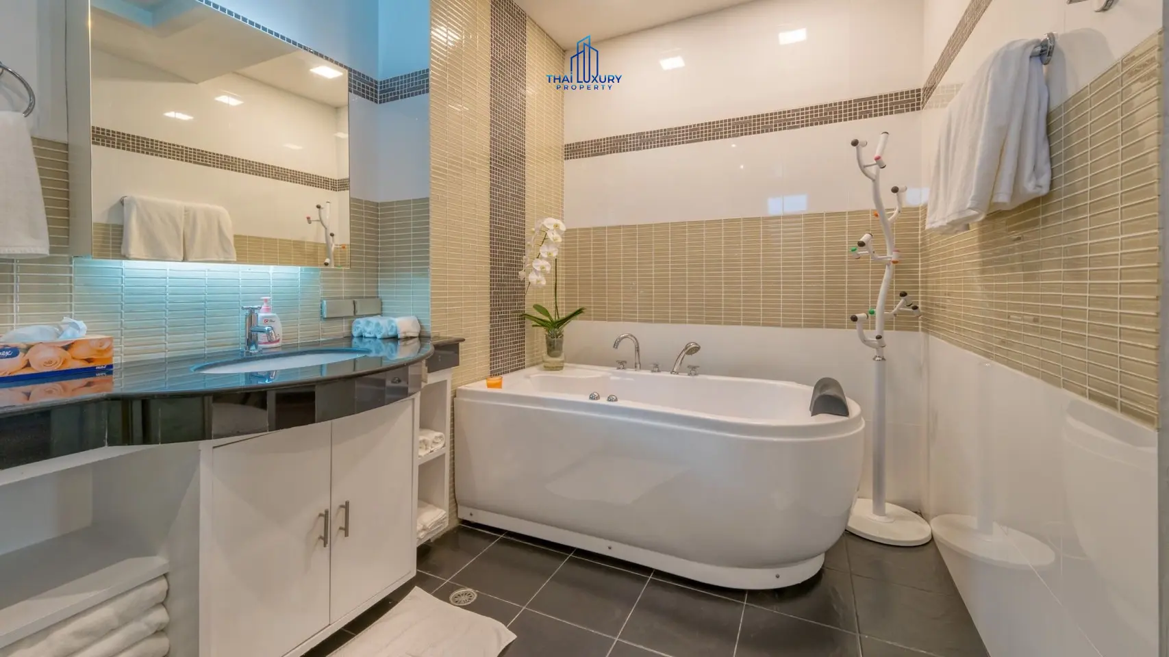ทาวน์เฮาส์โมเดิร์น 3 ชั้น สำหรับขาย ที่นีโอ คาซ่า หัวหิน – ซอยหัวหิน 51
