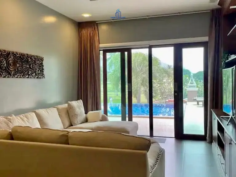 วิลล่าสไตล์โมเดิร์น 6 ห้องนอน สำหรับขาย ที่ Palm Hills ชะอำ – หัวหิน