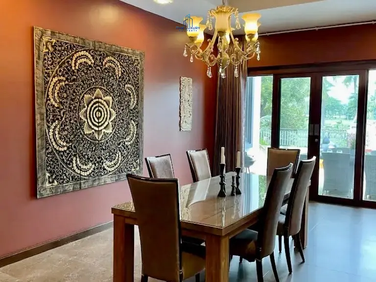 วิลล่าสไตล์โมเดิร์น 6 ห้องนอน สำหรับขาย ที่ Palm Hills ชะอำ – หัวหิน