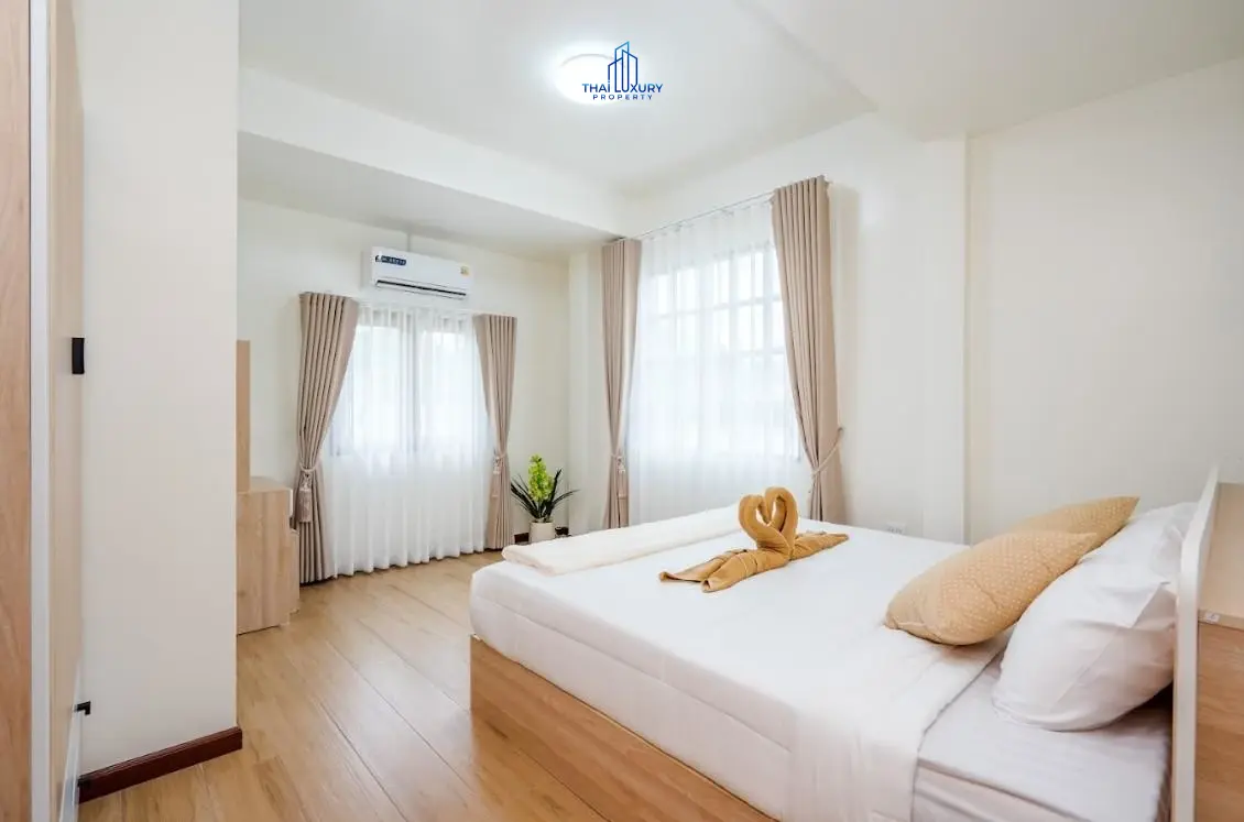 วิลล่าสระว่ายน้ำสไตล์โมเดิร์น 3 ห้องนอน เดี่ยวส่วนตัว สำหรับขาย ที่ชะอำ – หัวหิน
