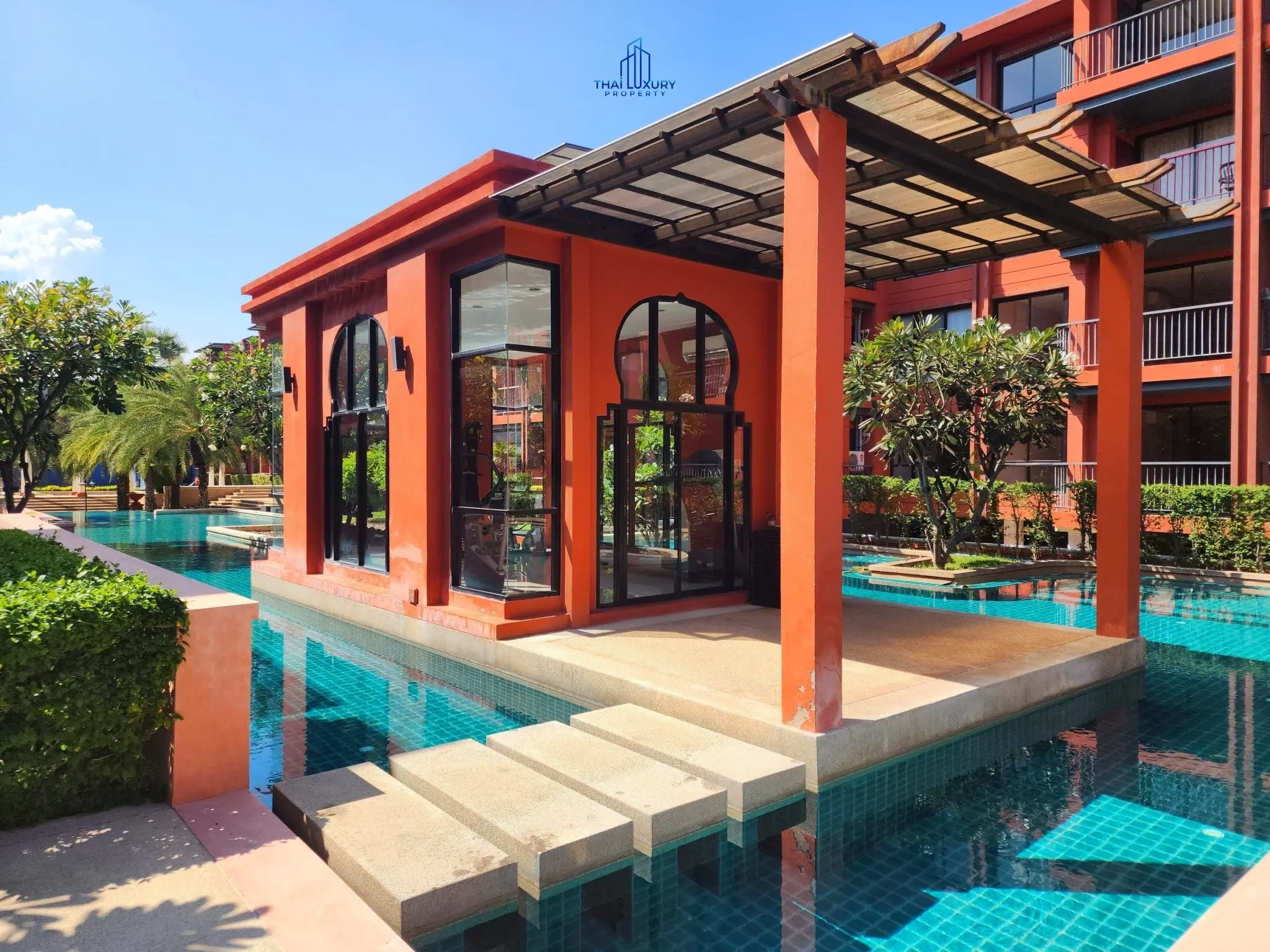 คอนโดสุดสวย 1 ห้องนอน ในทำเลเยี่ยม ที่ Bluroc หัวหิน สำหรับขาย