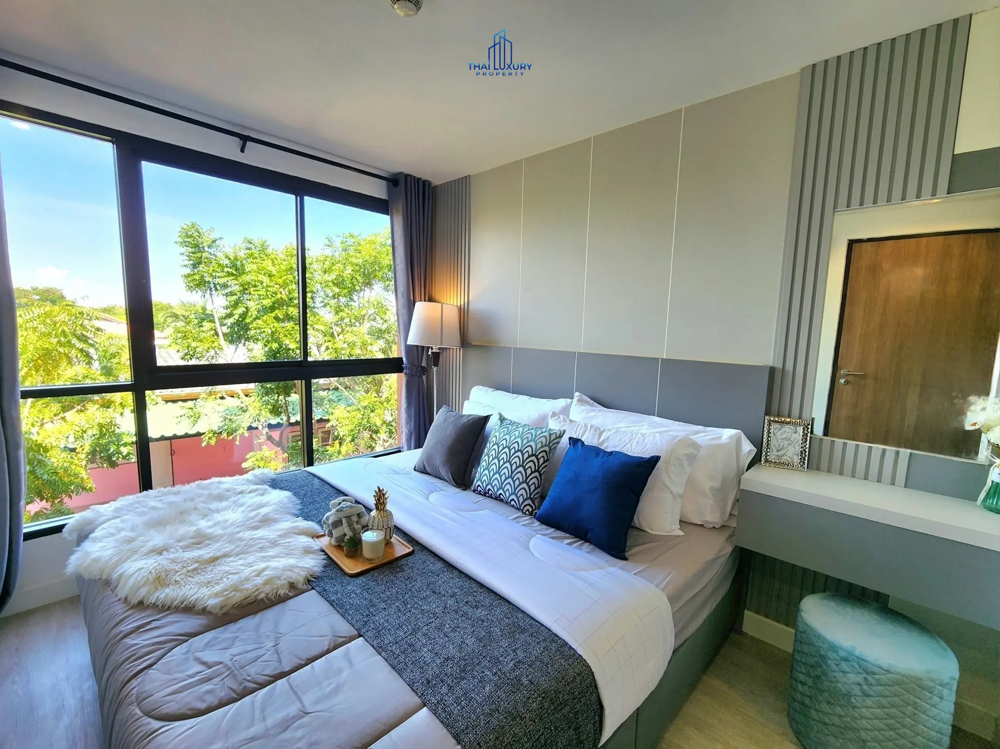 คอนโดสุดสวย 1 ห้องนอน ในทำเลเยี่ยม ที่ Bluroc หัวหิน สำหรับขาย