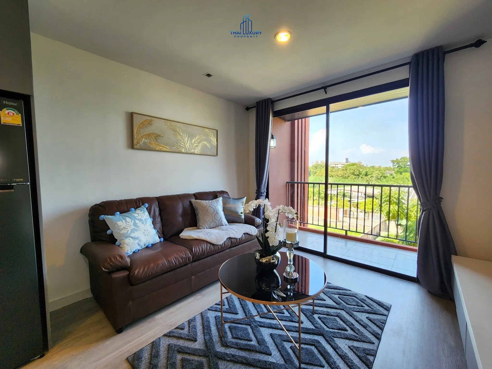 คอนโดสุดสวย 1 ห้องนอน ในทำเลเยี่ยม ที่ Bluroc หัวหิน สำหรับขาย