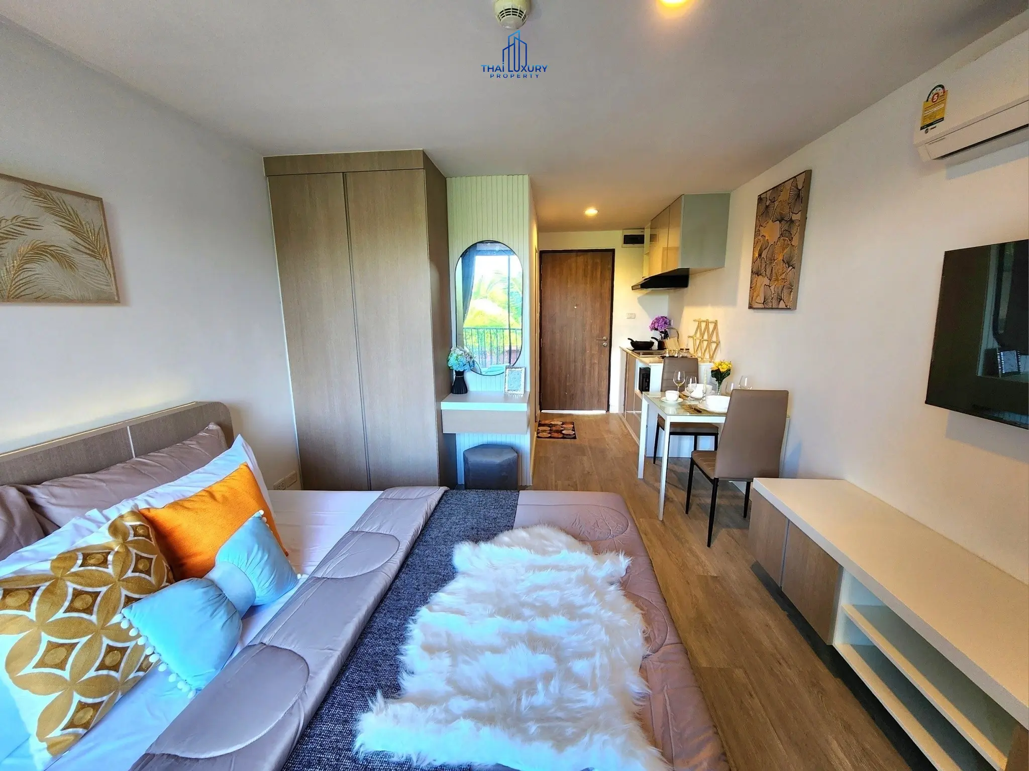 คอนโด 1 ห้องนอน ทำเลเยี่ยม ที่ Bluroc หัวหิน สำหรับขาย