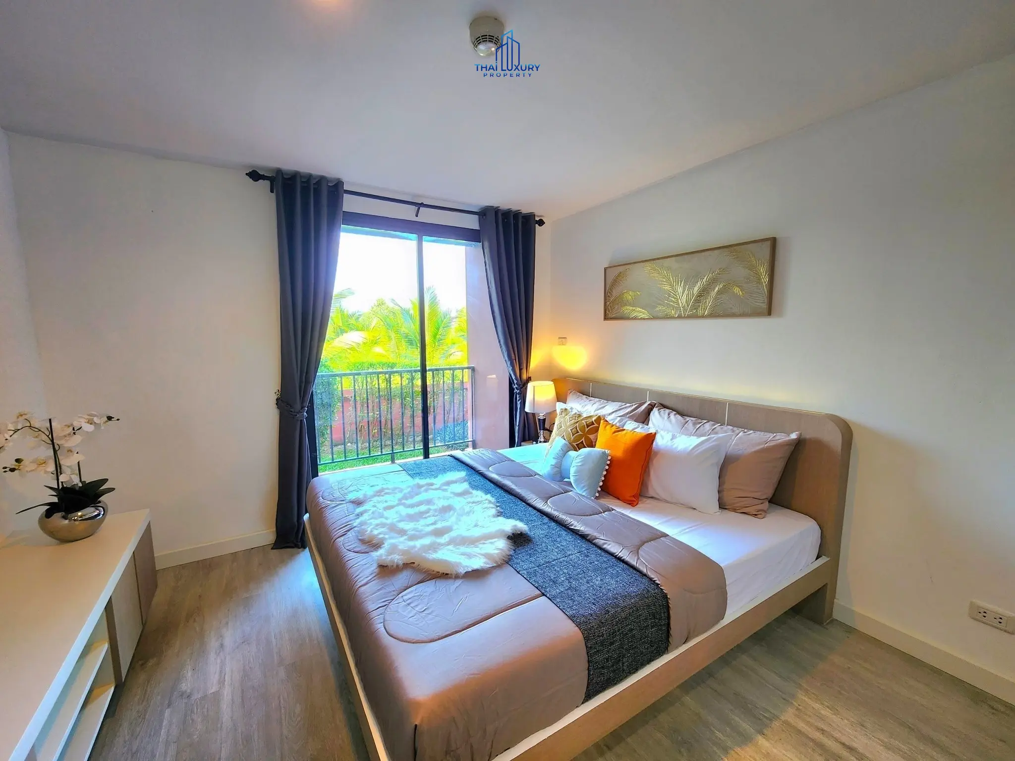 คอนโด 1 ห้องนอน ทำเลเยี่ยม ที่ Bluroc หัวหิน สำหรับขาย