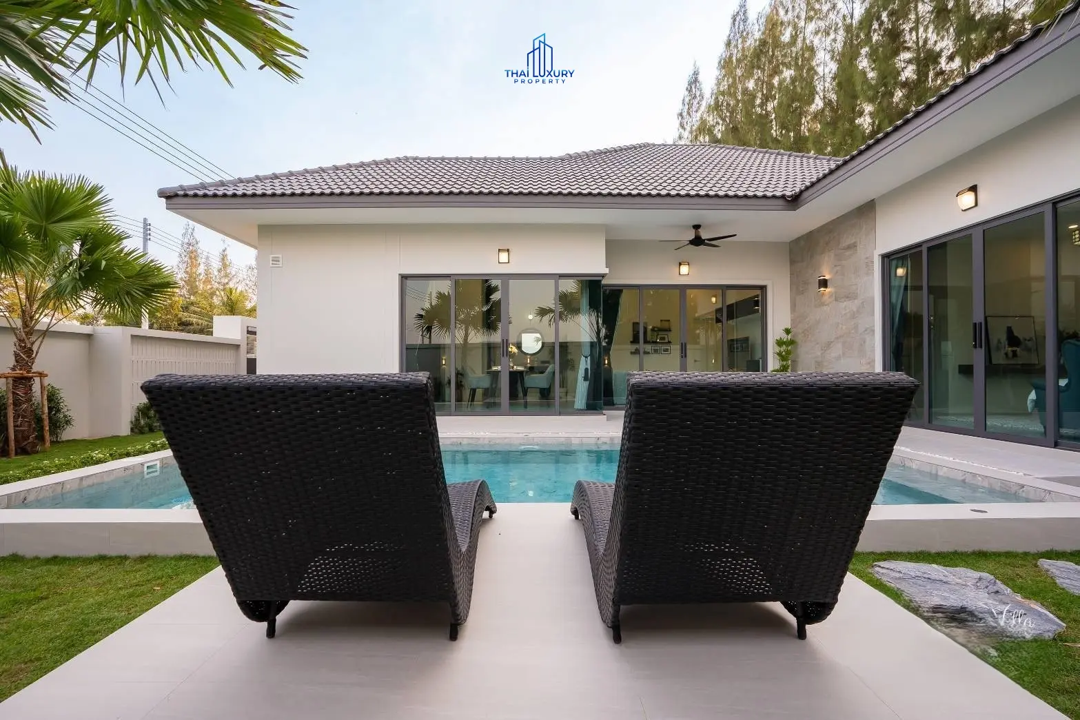 ขายบ้านวิลล่าหรูสมัยใหม่ 3 ห้องนอน พร้อมสระว่ายน้ำ ที่ Oxygen Hua Hin