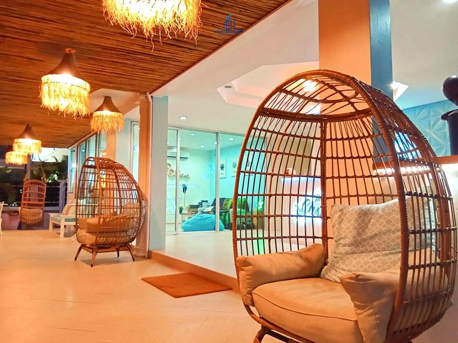 ขายกิจการโรงแรม พร้อมร้านอาหาร ใจกลางหัวหิน ที่ Castaway’s 420 – ซอย 94