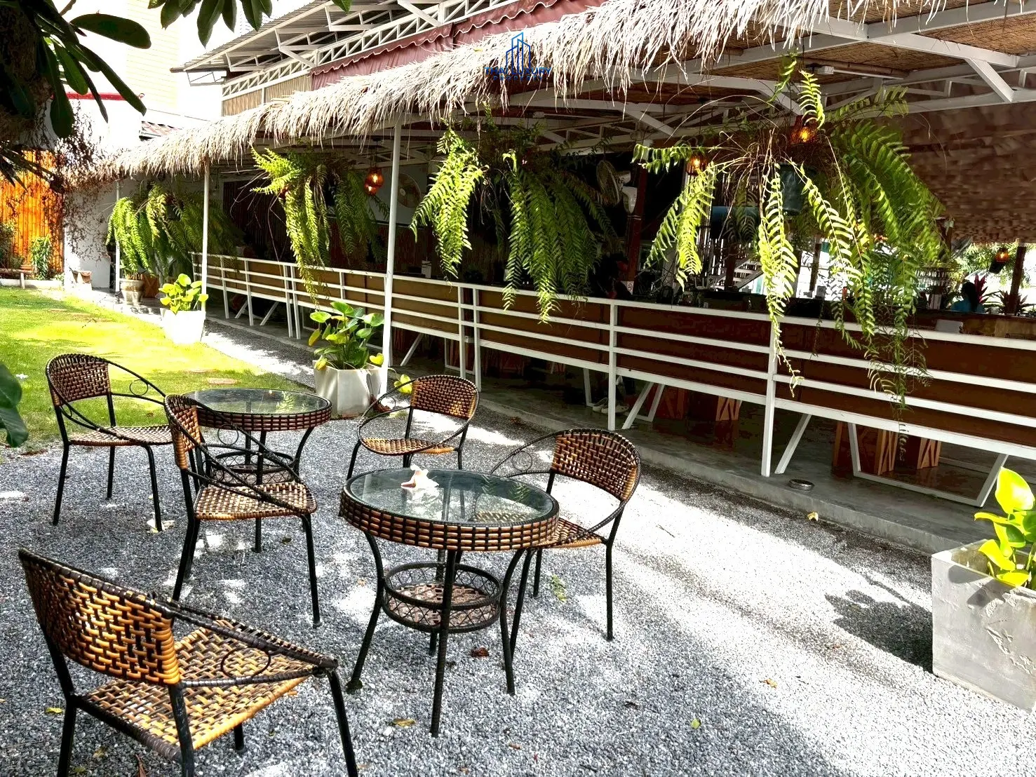 ขายกิจการโรงแรม พร้อมร้านอาหาร ใจกลางหัวหิน ที่ Castaway’s 420 – ซอย 94