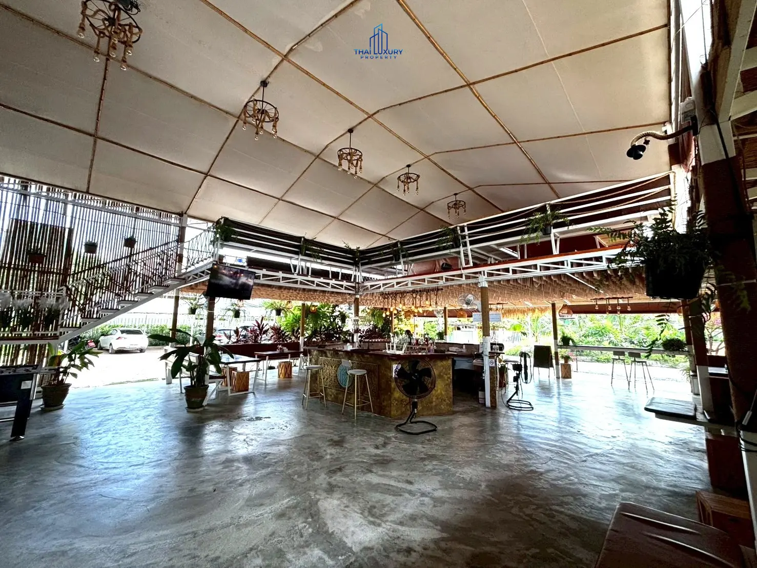 ขายกิจการโรงแรม พร้อมร้านอาหาร ใจกลางหัวหิน ที่ Castaway’s 420 – ซอย 94