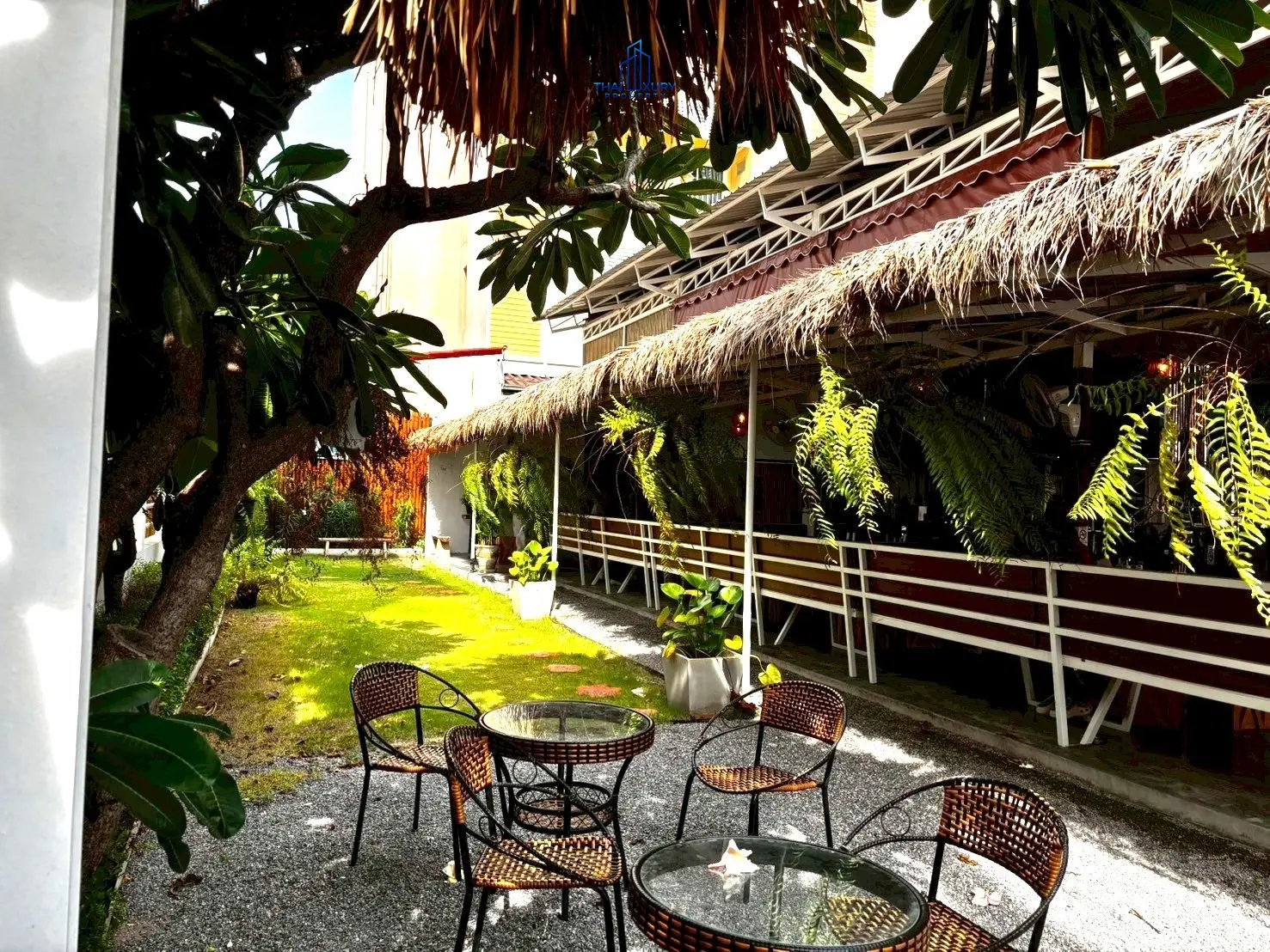 ขายกิจการโรงแรม พร้อมร้านอาหาร ใจกลางหัวหิน ที่ Castaway’s 420 – ซอย 94