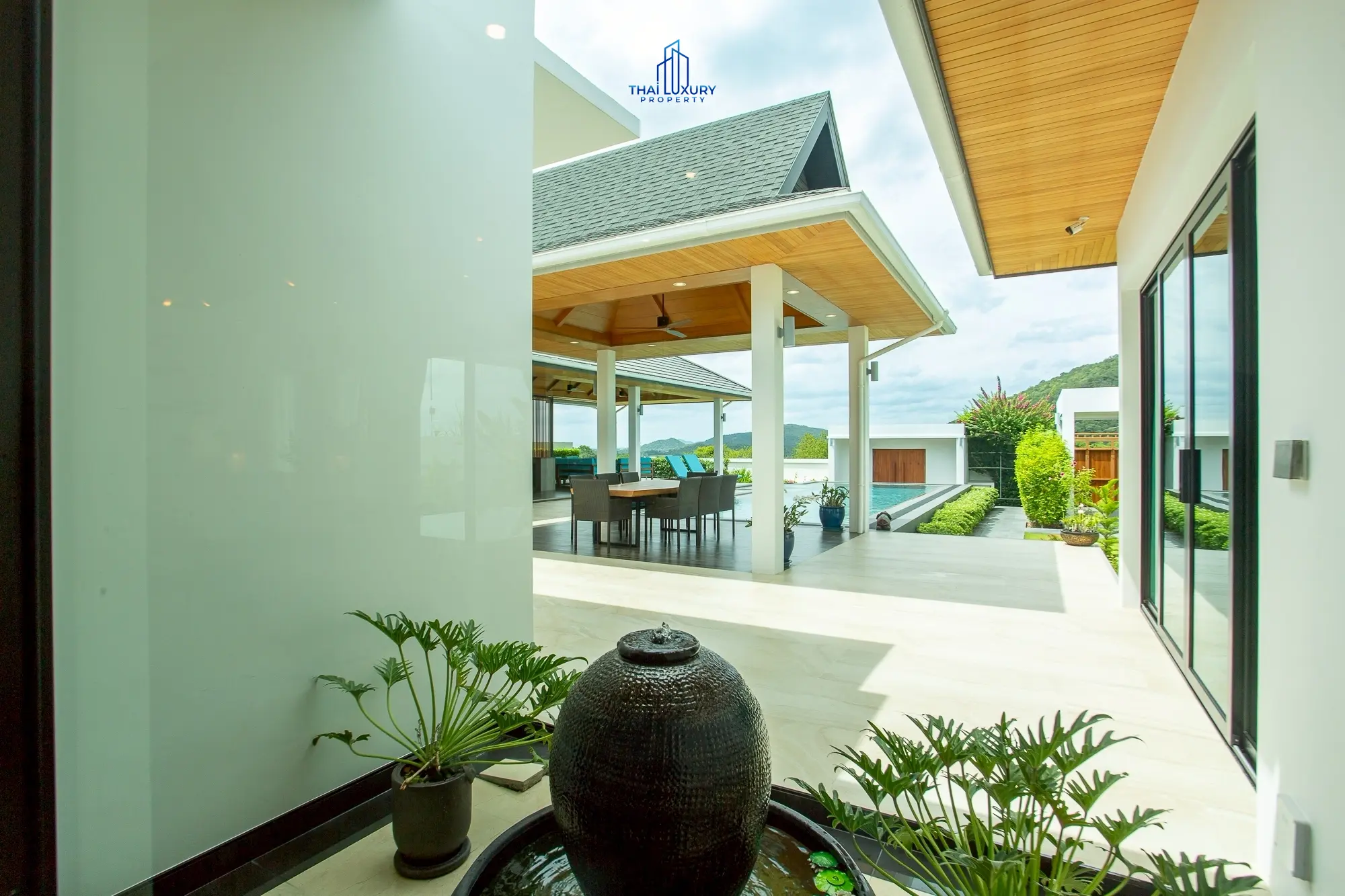 วิลล่าหรู 3 ห้องนอน วิวภูเขา หัวหิน ที่ Hillside Hamlet 9 พร้อมเข้าอยู่