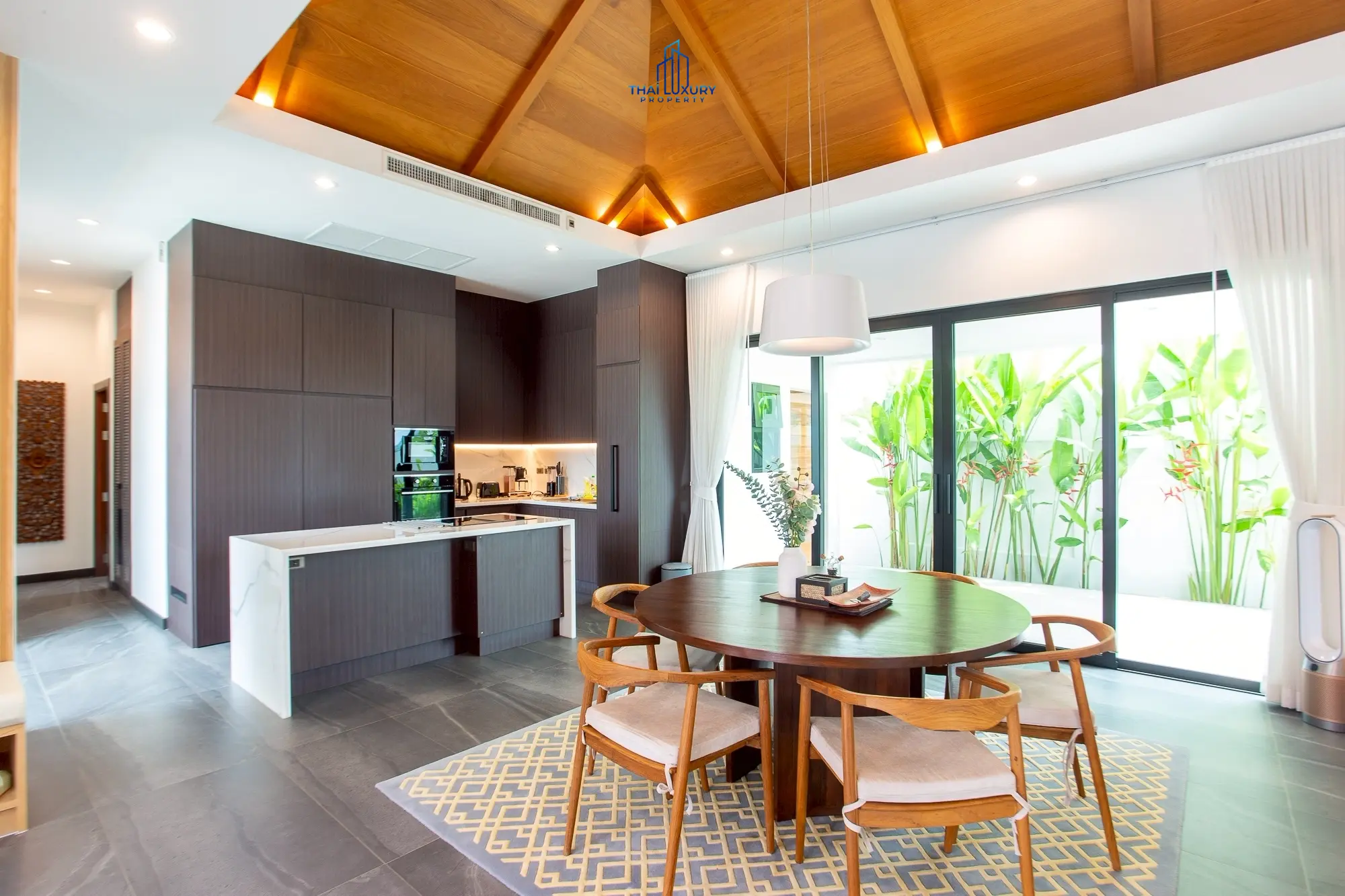 วิลล่าหรู 3 ห้องนอน วิวภูเขา หัวหิน ที่ Hillside Hamlet 9 พร้อมเข้าอยู่