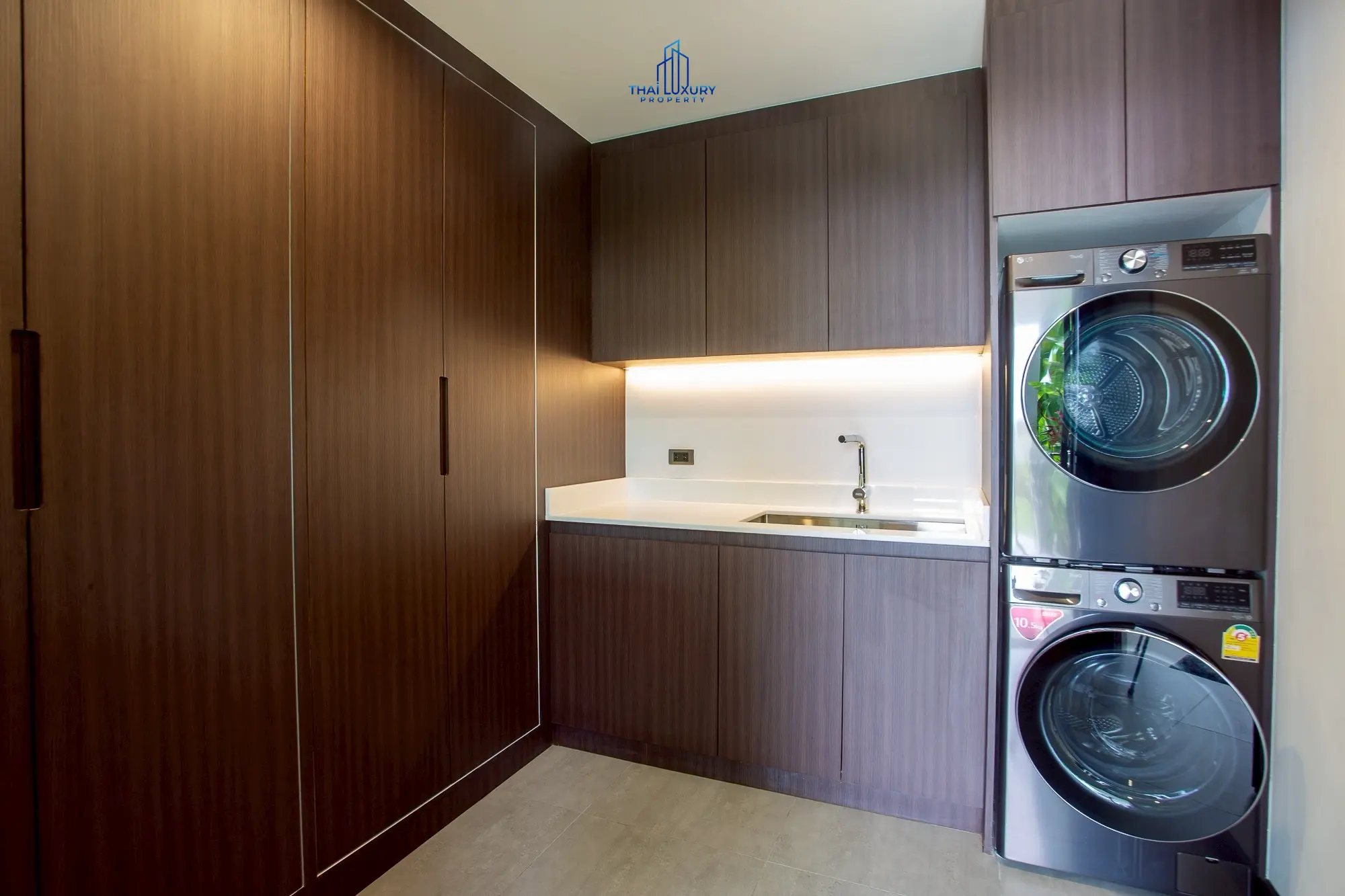 วิลล่าหรู 3 ห้องนอน วิวภูเขา หัวหิน ที่ Hillside Hamlet 9 พร้อมเข้าอยู่
