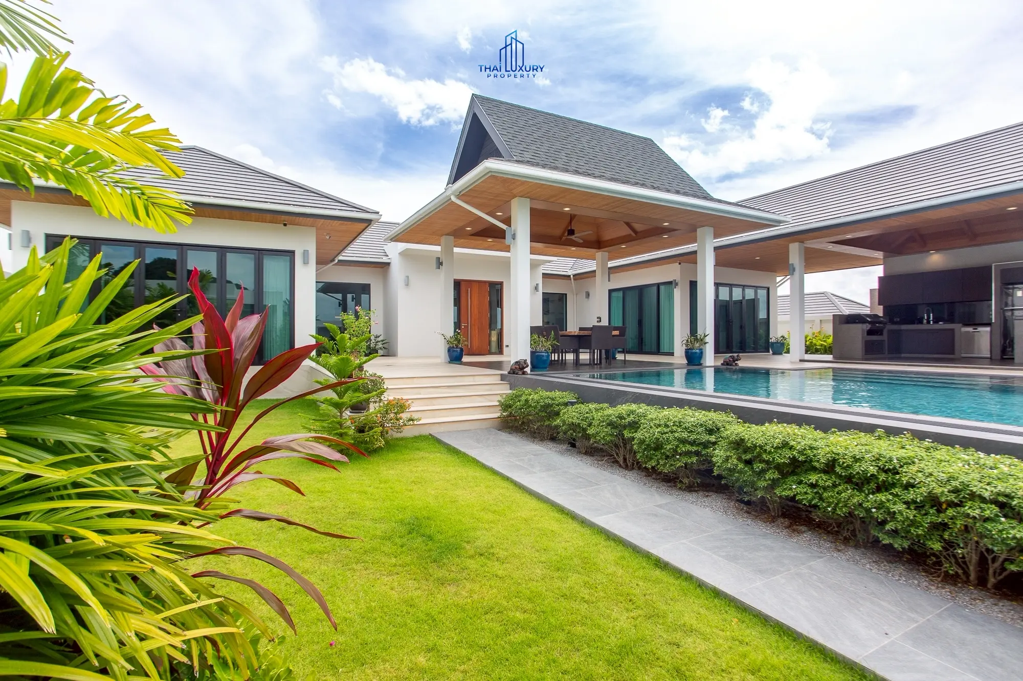 วิลล่าหรู 3 ห้องนอน วิวภูเขา หัวหิน ที่ Hillside Hamlet 9 พร้อมเข้าอยู่