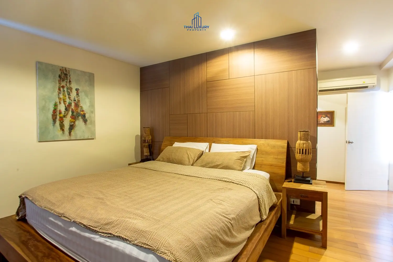 ขายคอนโดมิเนียมหรู 3 ห้องนอน ติดชายหาด พร้อมวิวทะเล ที่บ้านนับคลื่น หัวหิน - เขาเต่า