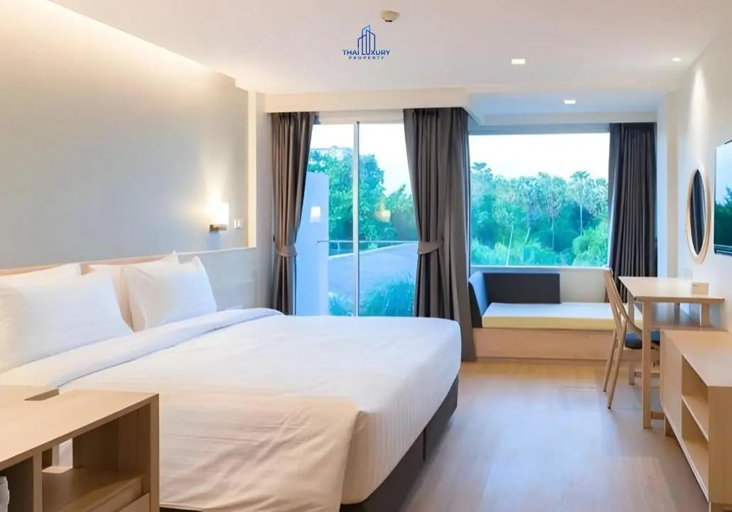 ขายโรงแรมหรูชั้นนำ ติดทะเลใจกลางเมืองชะอำ ที่ Bay Window Cha-am