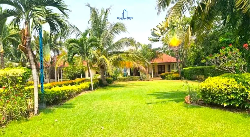ขายพูลวิลล่าสวย 3 ห้องนอน ที่ Swiss Orchid Bungalow ชะอำ